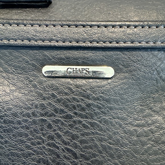 RALPH LAUREN CHAPS BLACK FAUX LEATHER CROSSBODY BAG w/ADJUSTABLE STRAP - Picture 3 of 13